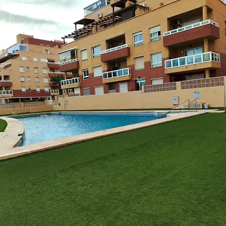 Piso Torrequebrada * 滨海罗克塔斯